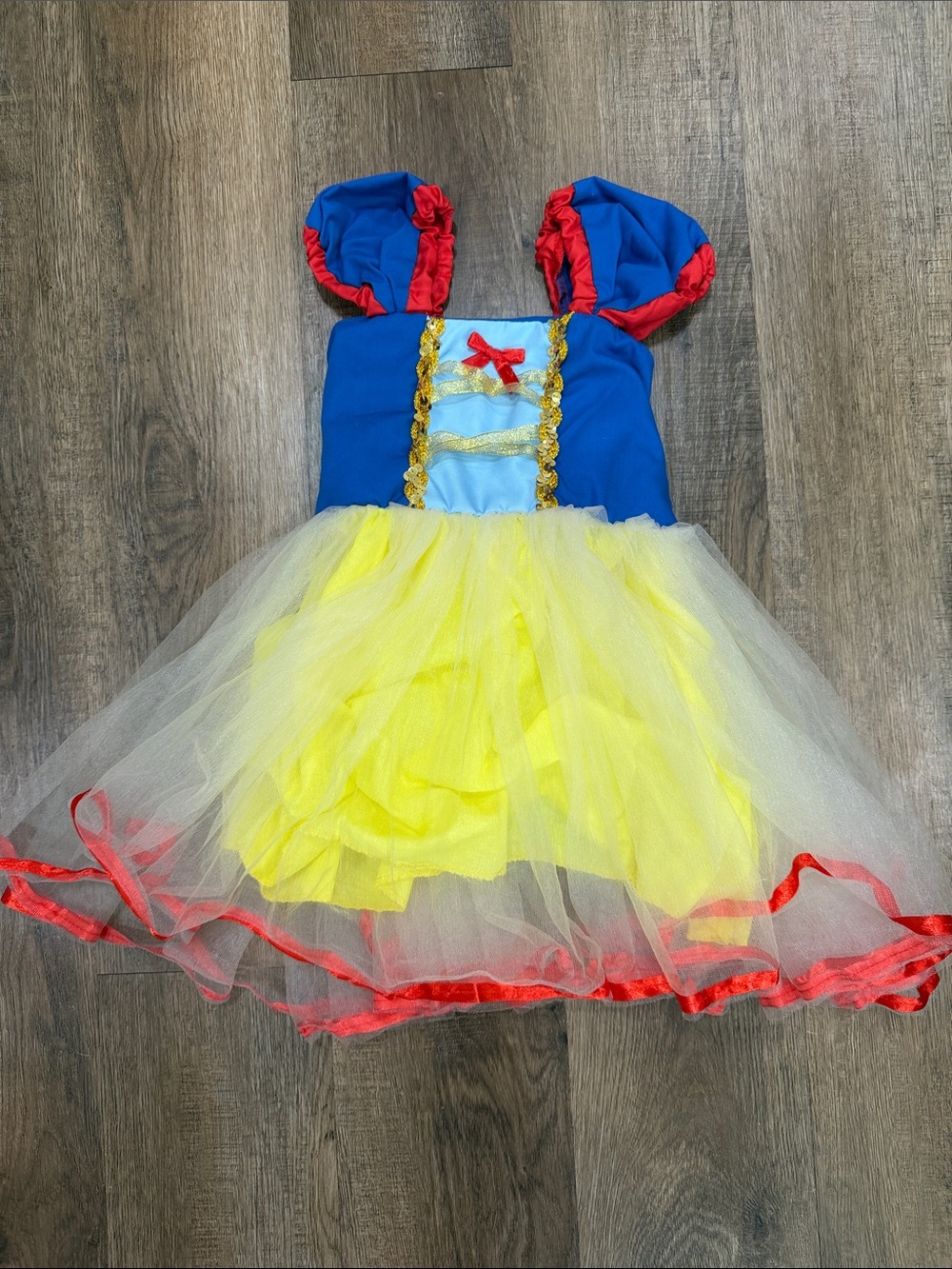 Uporpor, Classic Blue and Yellow Princess Kids Costume